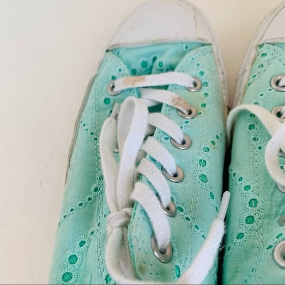 Converse Mint Eyelet Sneakers‎ - Picture 5 of 7